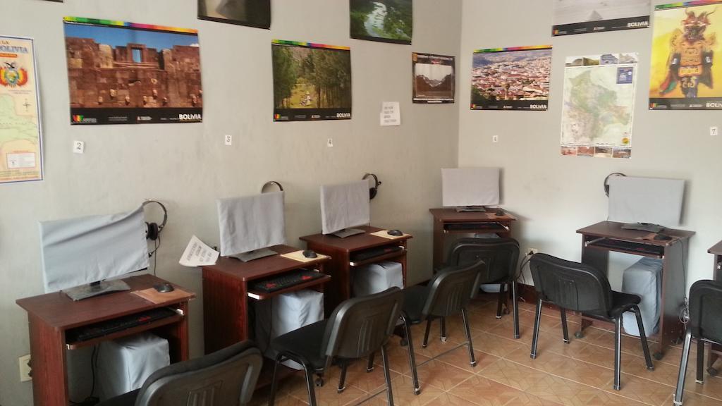 Yunguyo Hostal Villa Imperial المظهر الخارجي الصورة